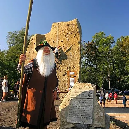 بيت شباب Cakle Ústí nad Orlicí