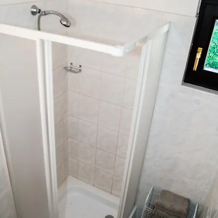 호스텔 Ubytovani Cakle *